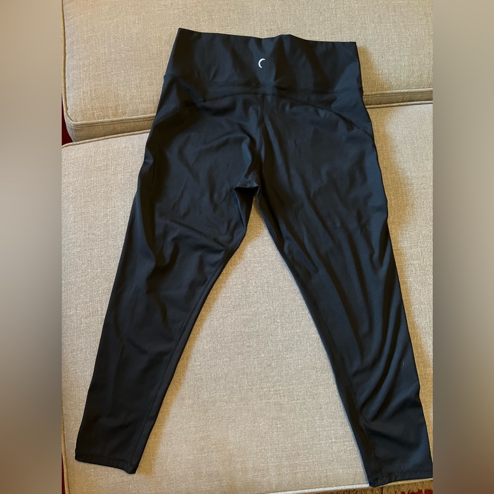 Zyia Black Momentum Brilliant High-Rise 7/8 Leggings